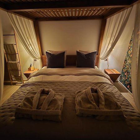 Le Cocoon - Jacuzzi, Sauna Et Piscine Privee Carpentras Eksteriør billede